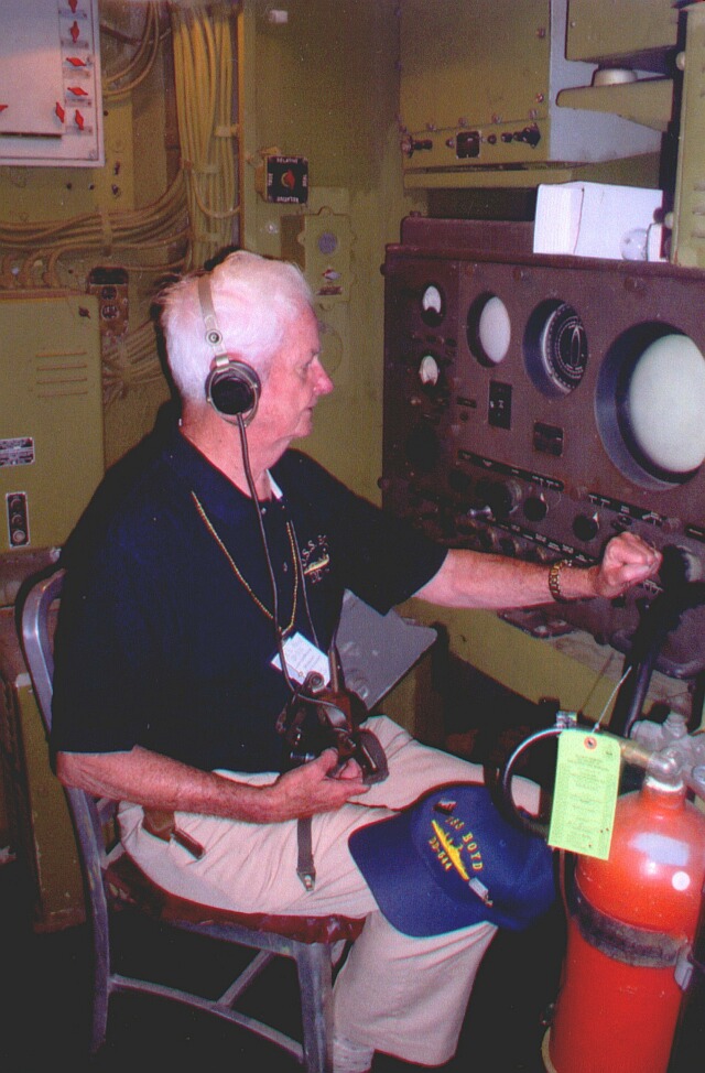 USS BOYD Veterans tour the USS KIDD